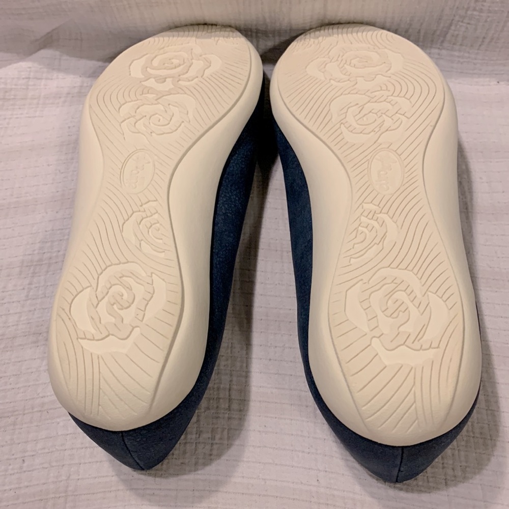 Euro Soft By Soft Blue Size 10 - image 7